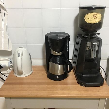 Central 5 Room Apartment Атина Екстериор снимка