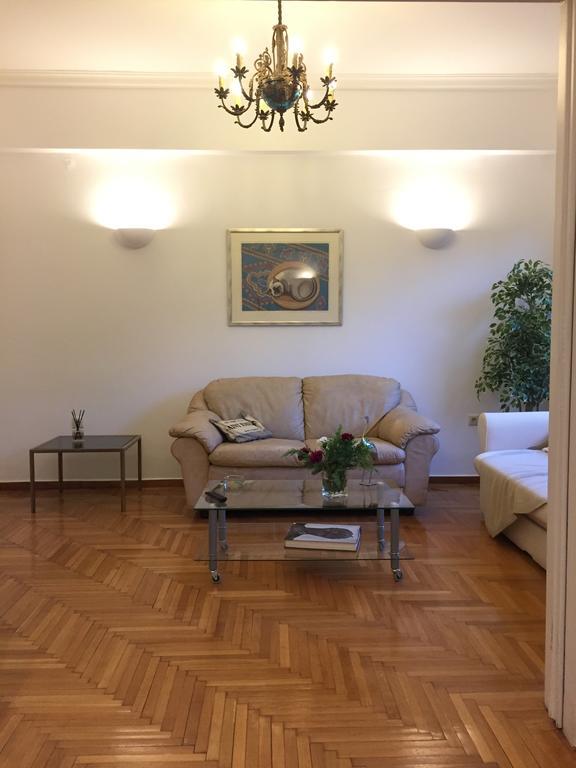 Central 5 Room Apartment Атина Екстериор снимка