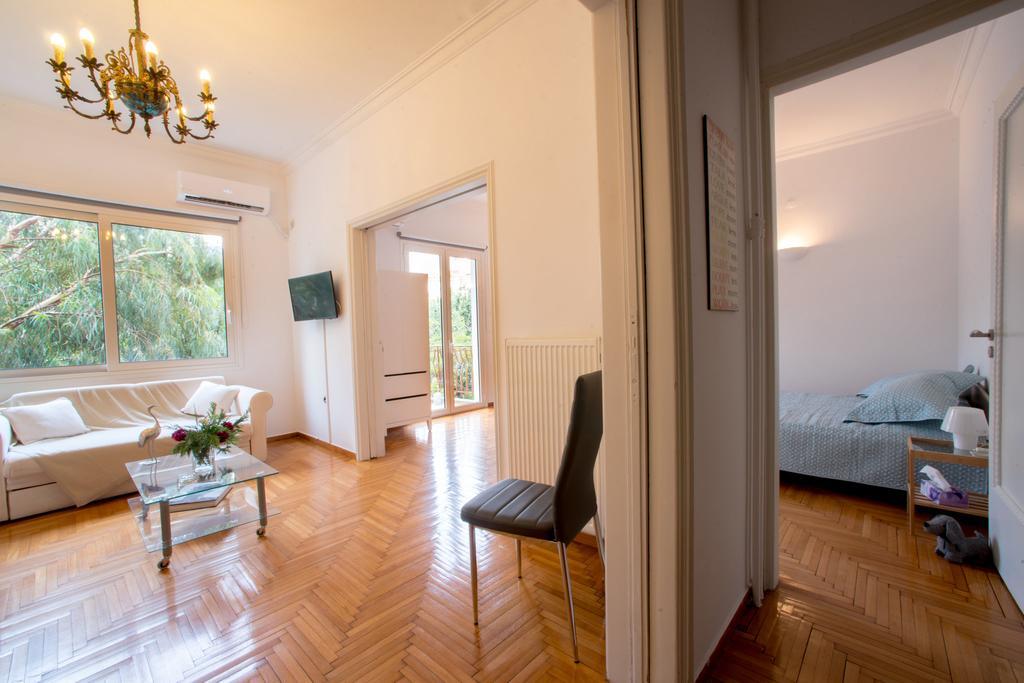 Central 5 Room Apartment Атина Екстериор снимка