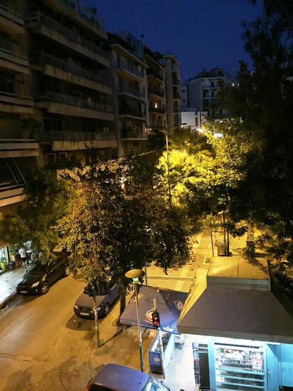 Central 5 Room Apartment Атина Екстериор снимка