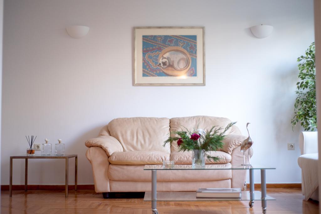 Central 5 Room Apartment Атина Екстериор снимка