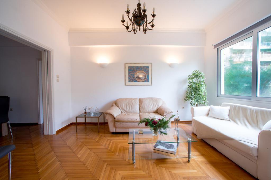 Central 5 Room Apartment Атина Екстериор снимка