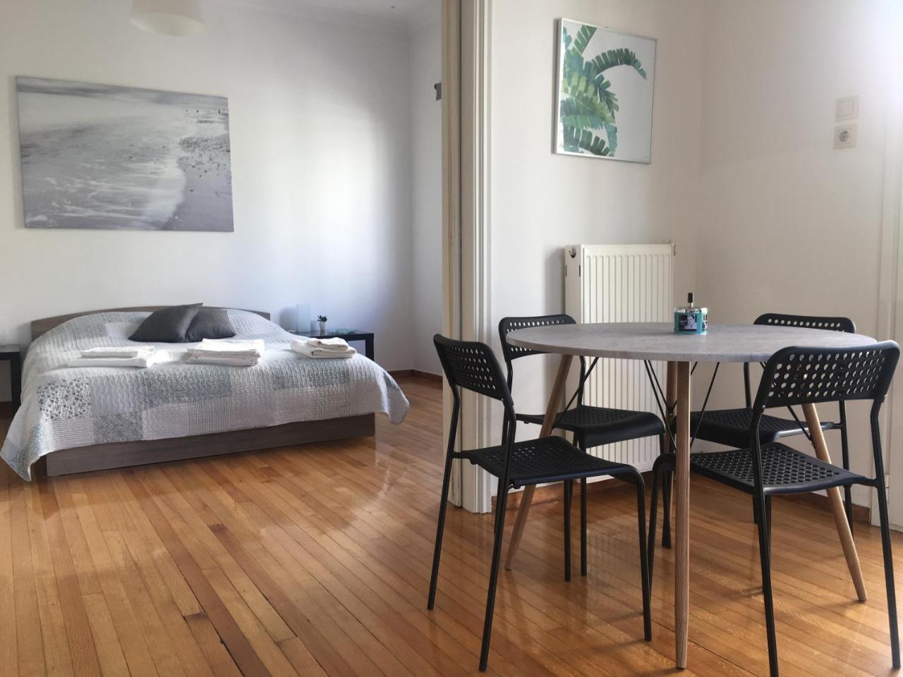 Central 5 Room Apartment Атина Екстериор снимка